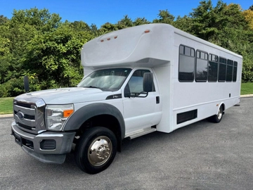 Picture of 2015 Ford F-550 Cutaway Shuttle Bus