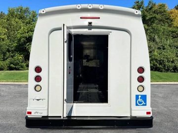 Picture of 2017 Ford E-450 Cutaway Turtletop Non-CDL Wheelchair Bus