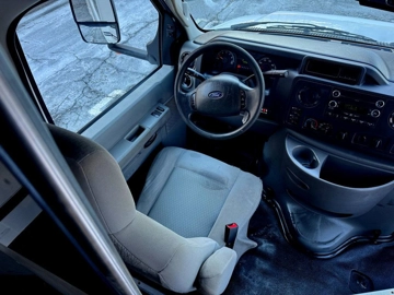 Picture of 2017 Ford E-450 Cutaway Turtletop Non-CDL Wheelchair Bus