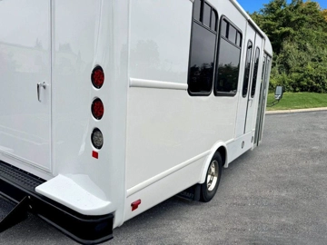 Picture of 2022 Ford E-350 Cutaway Wheelchair Shuttle Bus