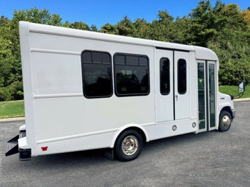 Picture of 2022 Ford E-350 Cutaway Wheelchair Shuttle Bus