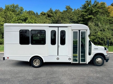 Picture of 2022 Ford E-350 Cutaway Wheelchair Shuttle Bus