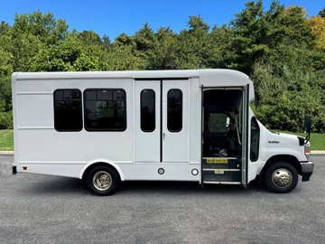 Picture of 2022 Ford E-350 Cutaway Wheelchair Shuttle Bus