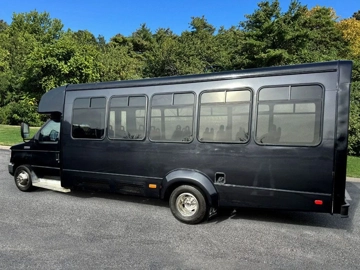 Picture of 2017 Ford E-450 Cutaway 24 Passenger Shuttle Bus