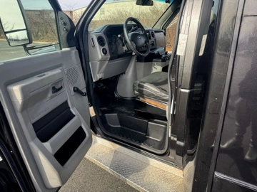 Picture of 2017 Ford E-450 Cutaway 24 Passenger Shuttle Bus