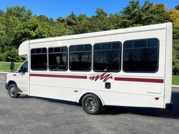 Picture of 2017 Ford E-450 Non-Cdl Wheelchair Shuttle Bus