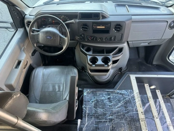 Picture of 2017 Ford E-450 Non-Cdl Wheelchair Shuttle Bus