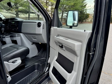 Picture of 2021 Ford E-350 TurtleTop VanTerra Non-CDL Shuttle Bus