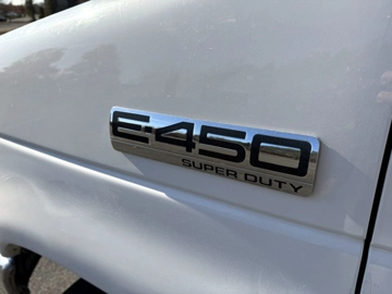 Picture of 2016 Ford E-450 Eldorado Non-CDL Shuttle Bus