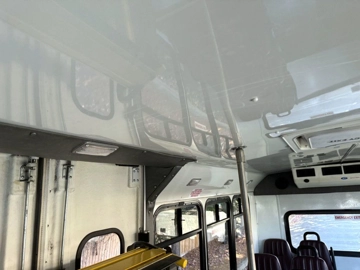 Picture of 2016 Ford E-450 Eldorado Non-CDL Shuttle Bus