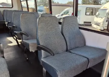 2022 Ford E-450 Elkhart 25P