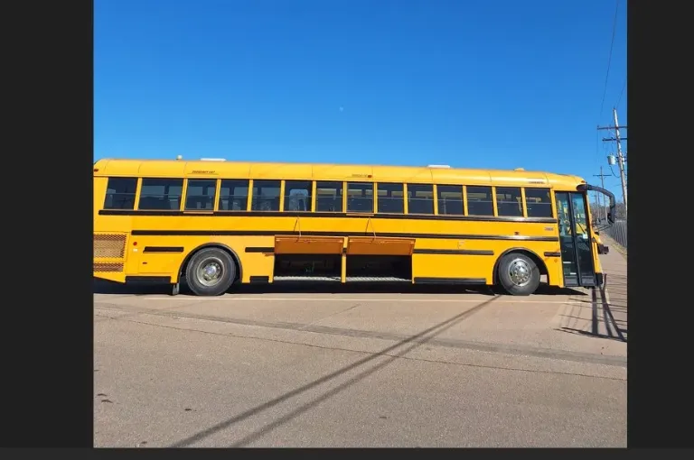 2014 Thomas Flat RE HDX