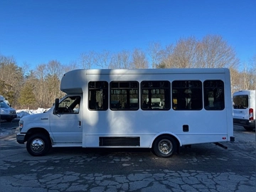 Picture of 2013 Ford E350 ADA Shuttle Bus