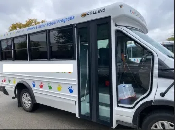 2023 Ford T-350 Collins 