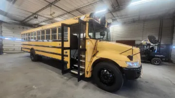 2013 International CE School Bus