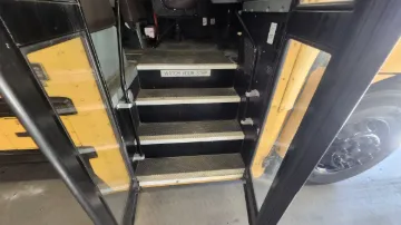 2013 International CE School Bus