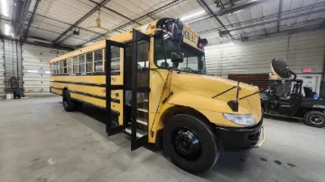 2013 International CE School Bus