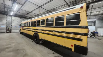 2011 Blue Bird Vision 72 Passenger