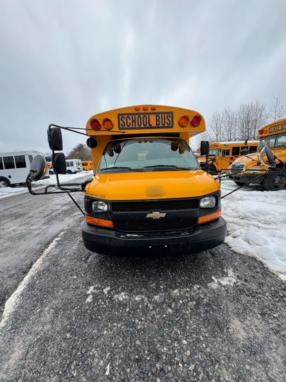Picture of 2014 Chevrolet Thomas Minotour Shuttle Bus