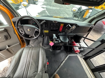 Picture of 2014 Chevrolet Thomas Minotour Shuttle Bus
