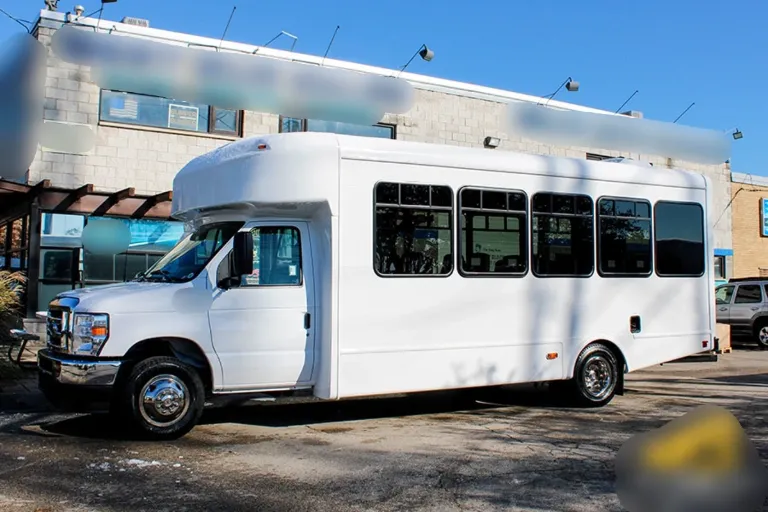 Picture of 2024 Ford E450 Glaval Shuttle Bus