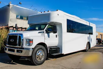 Picture of 2023 Ford F450 Shuttle Bus