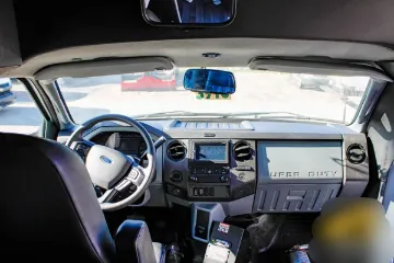 Picture of 2023 Ford F450 Shuttle Bus