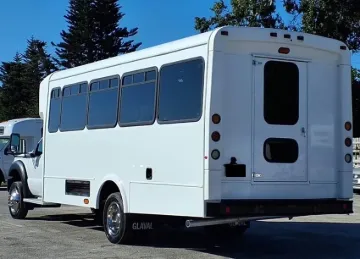 2016 Ford F-550 Glaval 22P ADA