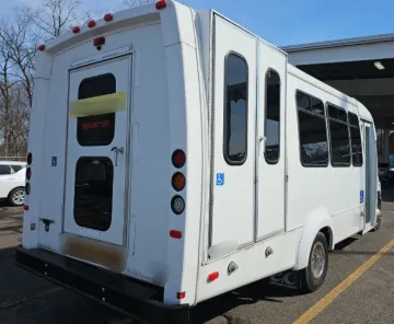 Picture of 2018 Ford E-350 ADA Shuttle Bus