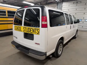 2014 GMC 7 Passenger School Van