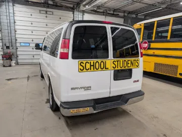 2014 GMC 7 Passenger School Van