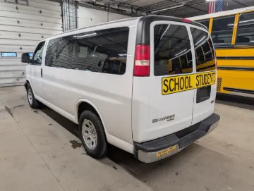 2014 GMC 7 Passenger School Van