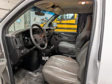2014 GMC 7 Passenger School Van