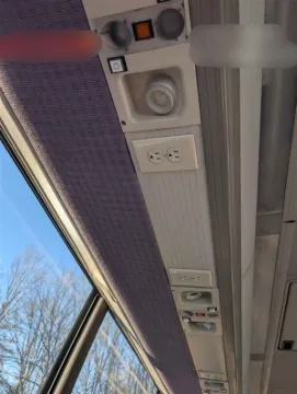 Picture of 1999 MCI 102EL3 Coach Bus