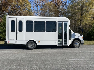 Picture of 2025 Ford E350 Starcraft Allstar ADA Shuttle Bus