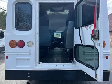 Picture of 2017 Chevrolet Express 3500 MFSAB