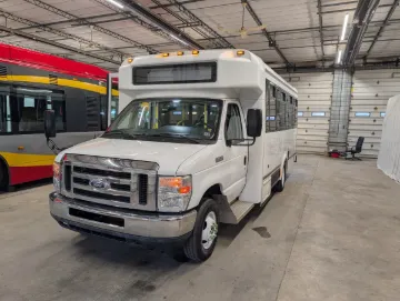 2014 Ford E450 Glaval 20P
