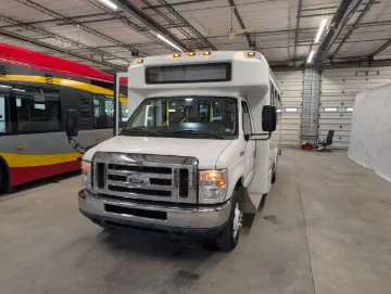 2014 Ford E450 Glaval 20P