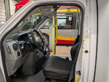 2014 Ford E450 Glaval 20P