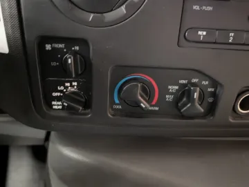 2014 Ford E450 Glaval 20P