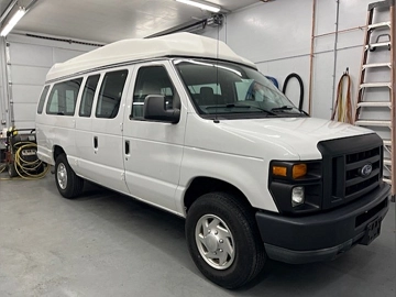Picture of 2010 Ford E-250 ADA Passenger Van