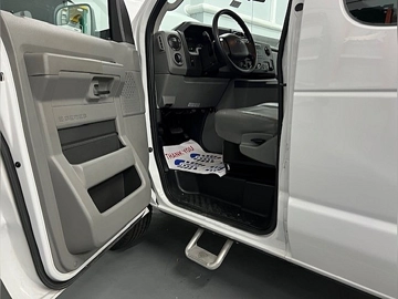 Picture of 2010 Ford E-250 ADA Passenger Van