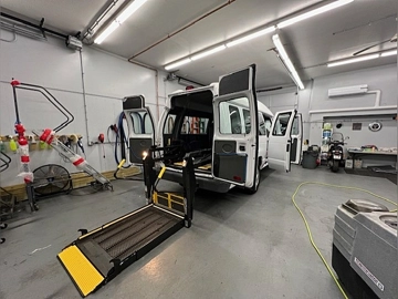 Picture of 2010 Ford E-250 ADA Passenger Van