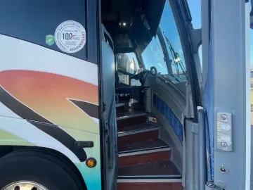 2016 MCI J4500 56-P Coach