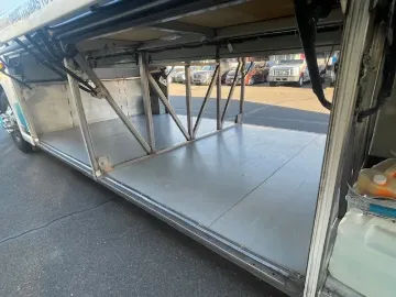 2016 MCI J4500 56-P Coach