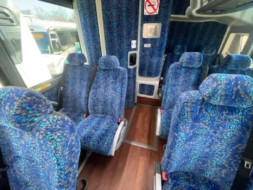 2017 MCI J4500
