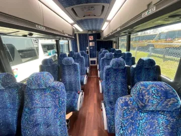 2017 MCI J4500