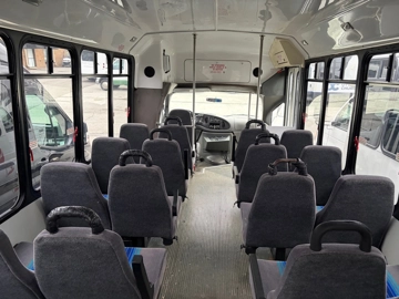 Picture of 2001 Ford E450 ElDorado Aerotech Shuttle Bus