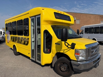 Picture of 2017 Starcraft E450 Allstar Shuttle Bus