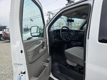 Picture of  2014 Chevrolet Express 1500 Passenger Van